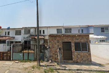 Casa en  Geo Villas Rincón De Los Pinos Ii, Geovillas Los Pinos, Veracruz, México