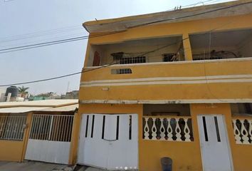 Casa en  Río Los Amates, Fraccionamiento Lomas Del Río Medio, Lomas De Río Medio, Veracruz, Veracruz, México