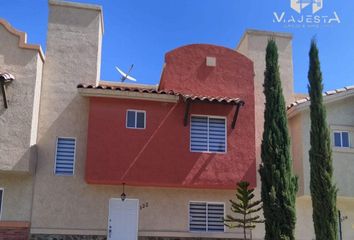 Casa en fraccionamiento en  Real Madeira, Boulevard Santa Catarina Mz 1, Real Madeira, Pachuca De Soto, Estado De Hidalgo, México