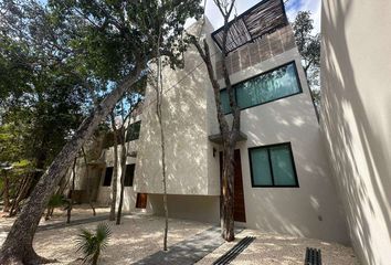 Casa en  Calle 7 Sur, Villas Tulum, Tulum, Quintana Roo, México