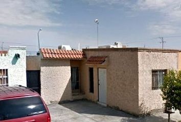 Casa en  Canal De La Perla 1951, Rincón De La Merced, Torreón, Coahuila De Zaragoza, México