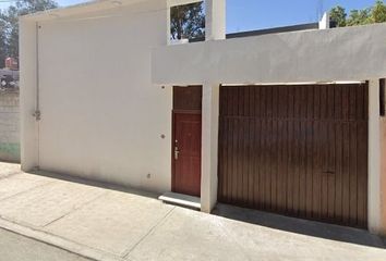 Casa en  Vicente Segura 502, Ex-hacienda De Coscotitlán, Ex Hacienda De Coscotitlán, Pachuca De Soto, Estado De Hidalgo, México