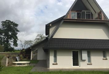 Casa en  Santo Domingo De Los Tsáchilas, Ecuador