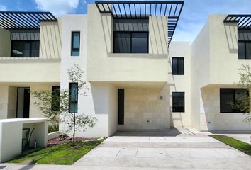 Casa en fraccionamiento en  Zibatá, Querétaro, México