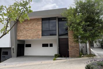 Casa en  Lomas Del Molino Iii, León, Guanajuato, México