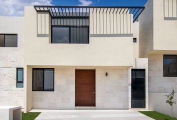 Casa en fraccionamiento en  Zibatá, Querétaro, México