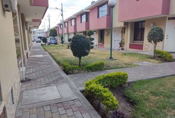 Casa en  Capitán Giovanni Calles & Union, Quito, Ecuador