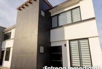 Casa en  Hospital Regional De Alta Especialidad Del Bajío, Boulevard Milenio, San Carlos La Roncha, León, Guanajuato, México