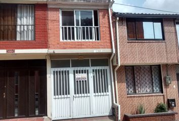 Casa en  Conjunto Residencial Villa Marcela, Carrera 5, Ibagué, Tolima, Colombia