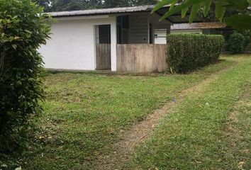 Casa en  Avenida Chone, Santo Domingo, Ecuador