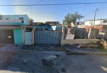 Casa en  Canek, Calle Augusto Spies, Obrera Sur 3er. Sector, Monclova, Coahuila De Zaragoza, México