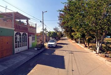 Casa en  Avenida Santa Ana 272, Hacienda Santa Fe, Jalisco, México