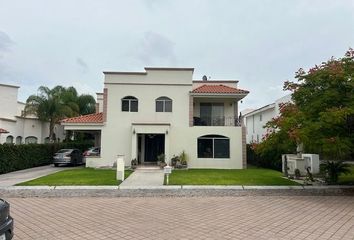 Casa en fraccionamiento en  El Campanario, Santiago De Querétaro, Querétaro, México