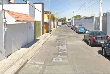 Casa en  Calle 12-a Poniente, Aquiles Serdán, Puebla De Zaragoza, Puebla, México