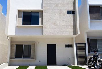 Casa en  Valparaíso Residencial, Boulevard El Rosario, Tijuana, Baja California, México