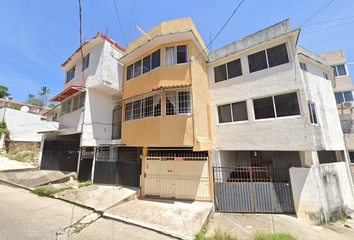 Casa en  Avenida Suiza, Las Playas, Acapulco De Juárez, Guerrero, 39390, Mex