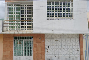 Casa en  C. Carlos Chávez, Jardines Del Sur 4ta Sección, Tulancingo, Estado De Hidalgo, México