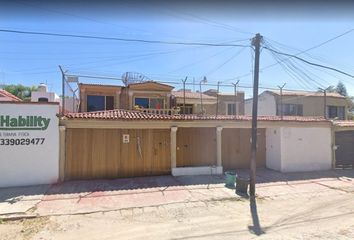 Casa en  Calzada De Los Pirules 275, Granja, 45010 Zapopan, Jalisco, México