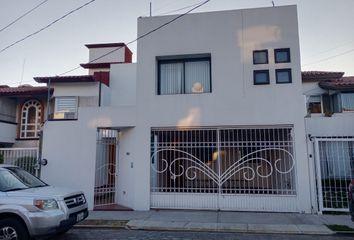 Casa en condominio en  Niza 4519, Arcos Del Sur, Puebla De Zaragoza, Puebla, México