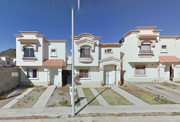 Casa en  Cerrada Rochelle, Luis Donaldo Colosio, Guaymas, Sonora, México