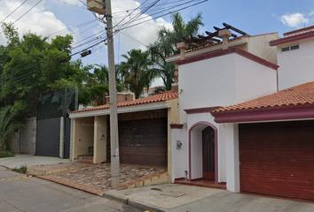 Casa en  Calle Pirul 449, Colinas De San Miguel, Montebello, Culiacán, Sinaloa, México