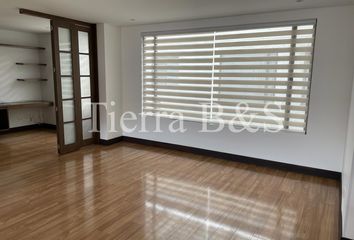 Apartamento en  Santa Bárbara Central, Bogotá