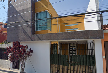 Casa en  Tabachines 208, Mz 030, Villa De Las Flores, San Francisco Coacalco, Estado De México, México