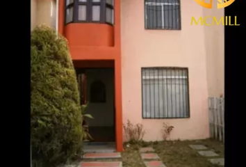 Casa en fraccionamiento en  Molinos De Castelo, Unidad San Buenaventura, San Buenaventura, Estado De México, México