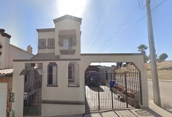 Casa en  Calle Magnolia 1079, Villa Residencial Del Prado I, Ensenada, Baja California, México