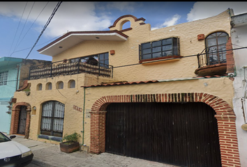 Casa en  Calle Antonio Correa, La Guadalupana, Guadalajara, Jalisco, México