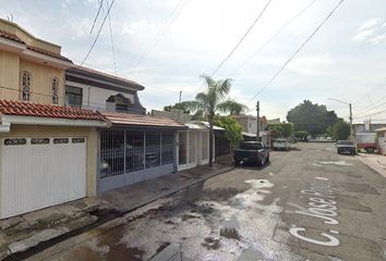 Casa en  Calle Luis Echeverria 1042, La Calerilla, Jalisco, México