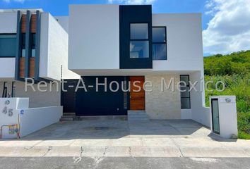 Casa en fraccionamiento en  Condominio Jicuri, Av. Biznaga, Zibatá, Querétaro, México