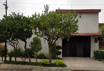 Casa en  Tórtolas 79-mz 01, Mz 013, Las Alamedas, Ciudad López Mateos, Estado De México, México