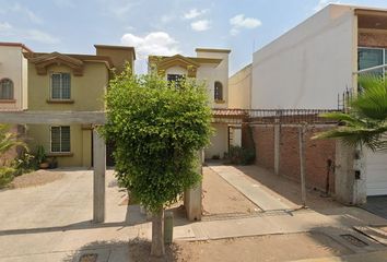 Casa en  Calle Amatista 3126, Fraccionamento Villas Del Humaya, Culiacán, Sinaloa, México