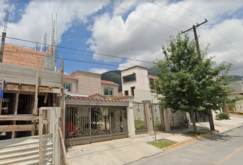 Casa en  Calle Miguel De Cervantes Saavedra, Colinas De San Jerónimo 2o. Sector, Monterrey, Nuevo León, México