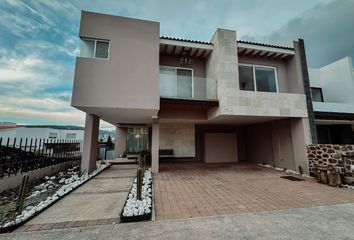 Casa en  Lomas De La Vista, Residencial La Vista, Querétaro, México