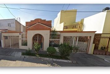 Casa en  La Condesa, Jardines Del Country, Guadalajara, Jalisco, México