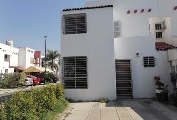 Casa en condominio en  Cto. Del Nogal 108, 45654 Altus Bosques, Jal., México