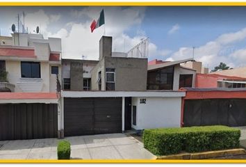 Casa en  Av. Paseo Del Bosque 102, Taxqueña, Ciudad De México, Cdmx, México