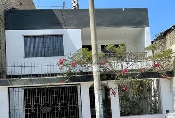 Casa en  San Juan De Miraflores, Lima