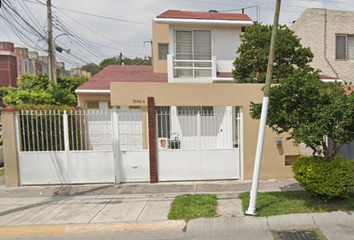 Casa en  Avenida Felipe Zetter 3046a-3016b, Paseos Del Sol, Zapopan, Jalisco, 45079, Mex