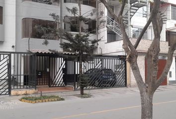 Departamento en  Urb. San Ignacio De Monterrico, Avenida Circunvalación, Surco, Perú