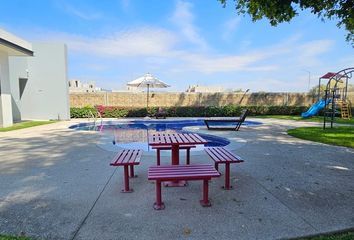 Condominio horizontal en  Avenida Caracoles De Luna No. 42, Manzanillo, Colima, México