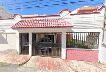 Casa en  Carlos A. Vidal 133, Fovissste, Chetumal, Quintana Roo, México