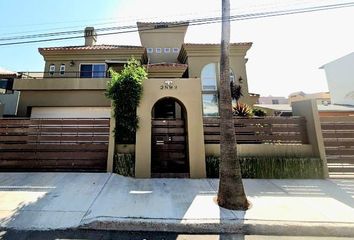 Casa en  Del Farallón, Playas, Costa De Oro, Tijuana, Baja California, México