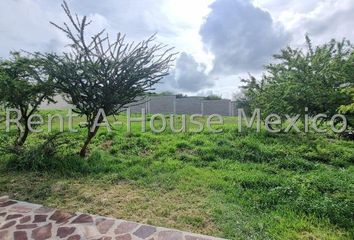 Lote de Terreno en  Rasgo Maleza 17501, Santiago De Querétaro, Querétaro, 76237, Mex