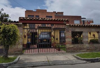 Casa en  El Dorado, Bogotá