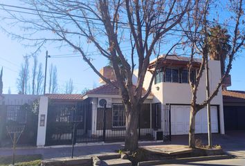 Casa en  Calle Bombal Casa 2, Las Heras, Mendoza, Arg