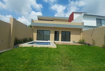 Casa en fraccionamiento en  Pueblo Ocotepec, Cuernavaca, Morelos