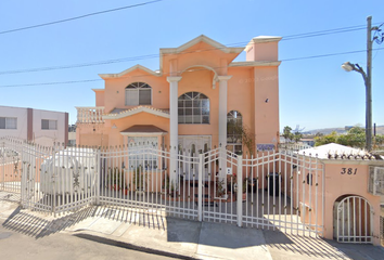 Casa en  Paseo De Las Flores 381, Valle Dorado, Ensenada, Baja California, México